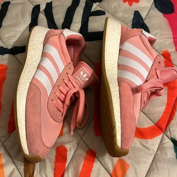 Pink Suede Adidas 🎀 - Picture 3 of 9
